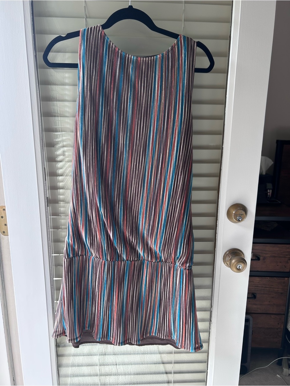 Motel Rocks Sleeveless Plisse Shimmer Stripe Mini Dress with Open Back. Size XL